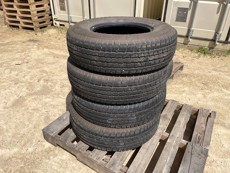 #3585-•-(4)-provider-st-radial-trailer-tires-image-3