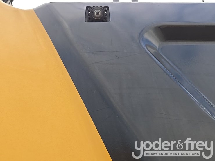2019-caterpillar-336-image-62