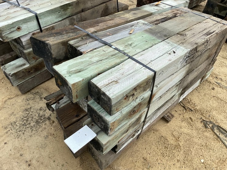#3631-•-bundle-of-used-guard-rail-posts-image-4