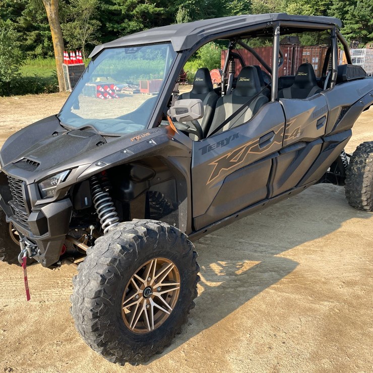 #220 • 2023 Kawasaki Teryx 1000 ATV (Sells with Bill of Sale Only)