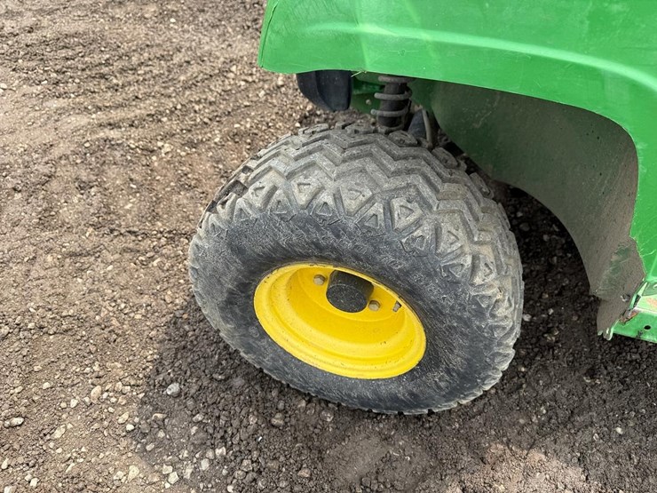 2014-john-deere-gator-tx-image-15