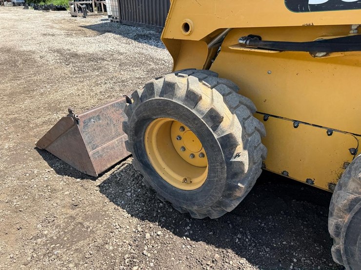 john-deere-280-image-16