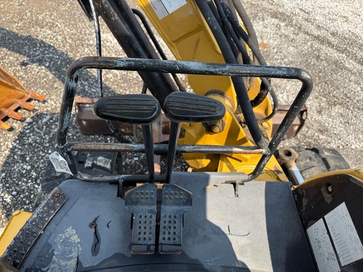 2008-caterpillar-305c-cr-image-19
