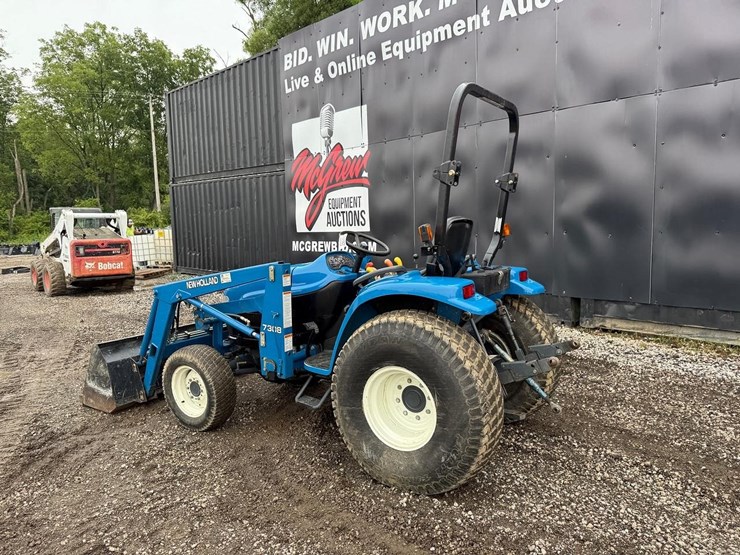new-holland-tc25d-image-2