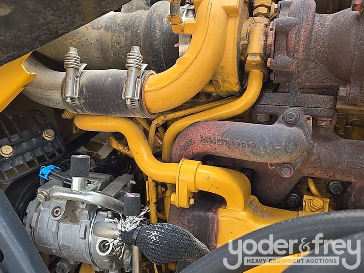 2012-deere-310sk-image-43