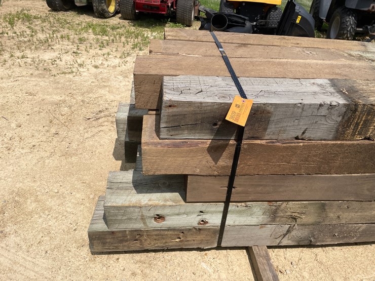 #3609-•-bundle-of-used-guard-rail-posts-image-8