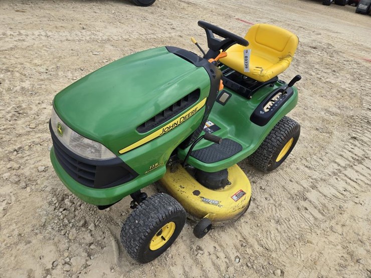 john-deere-115-image-1