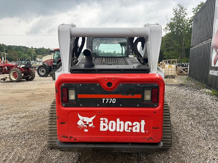2019-bobcat-t770-image-3