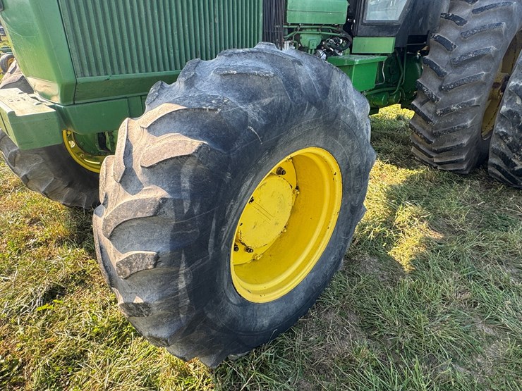 john-deere-4850-image-14