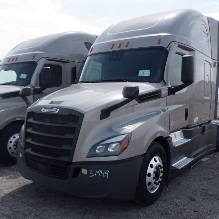 2024 FREIGHTLINER CASCADIA 126