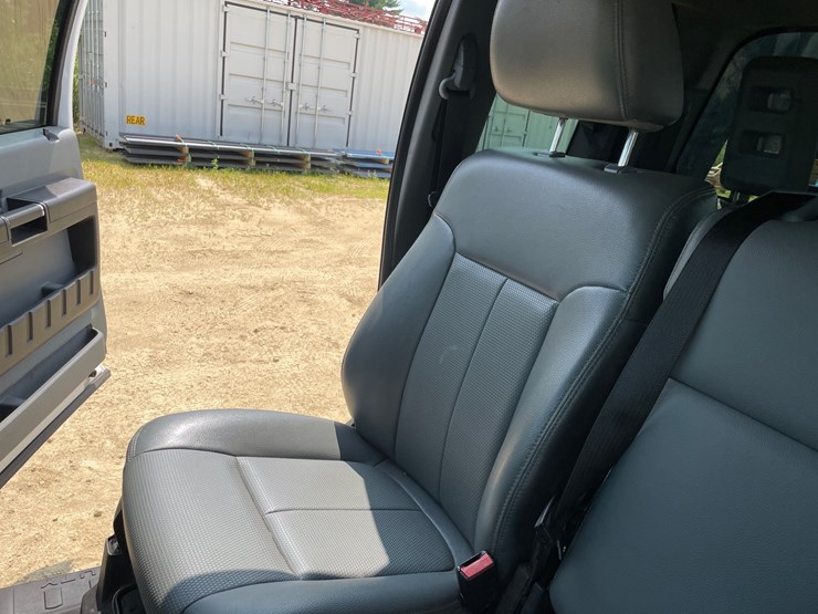 2015-ford-f550-image-49