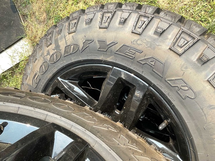 #5732-•-(4)-good-year-wrangler-tires-image-7