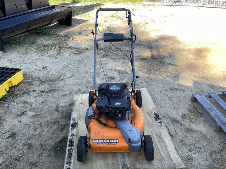 #3587-•-yard-king-performance-push-mower-image-2