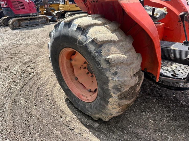 kubota-m5700-image-12