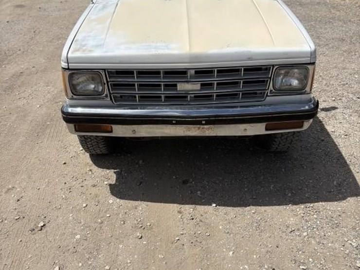 1991-chevrolet-blazer-image-3