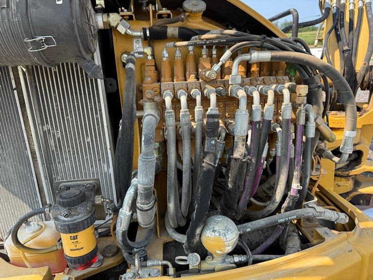 2008-caterpillar-305c-cr-image-13