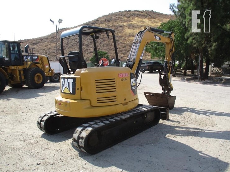 2016-caterpillar-305.5e-image-3