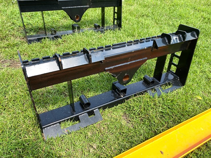 #120-•-pallet-fork-frame-image-2