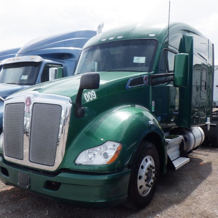 2019 KENWORTH T680