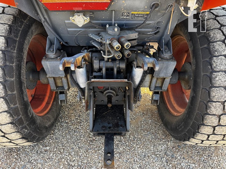 kubota-m6040-image-5