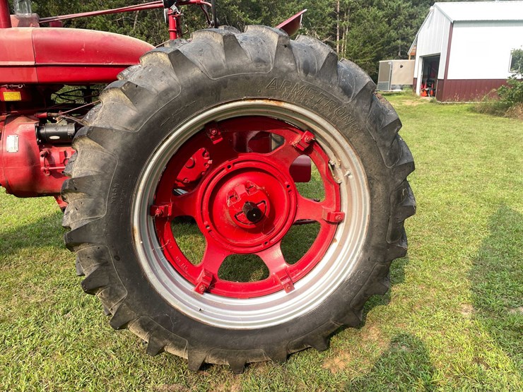#5700-•-1947-mccormick-farmall-international-harvester-image-22