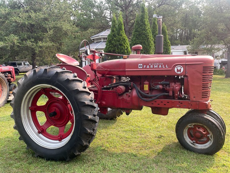 #5700-•-1947-mccormick-farmall-international-harvester-image-4