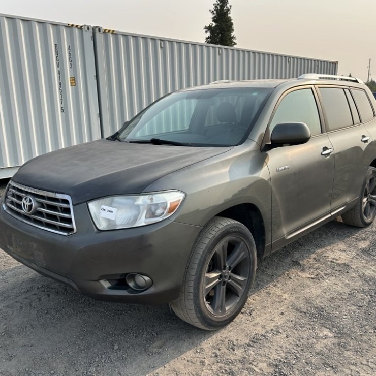 2010 TOYOTA HIGHLANDER