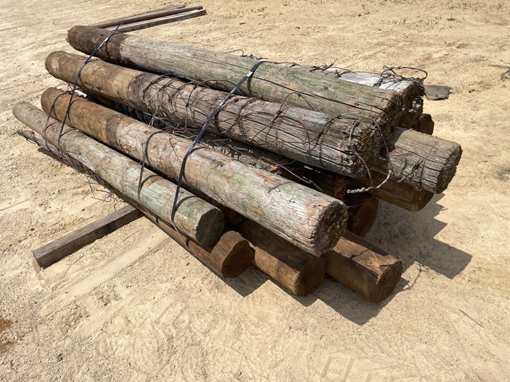 #3617-•-bundle-of-used-round-posts-image-3
