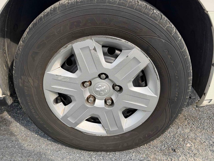 2013-ram-c/v-image-5