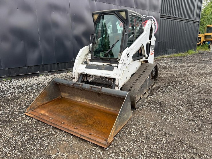 2005-bobcat-t190-image-8