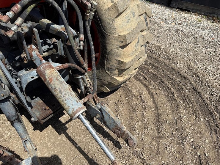 kubota-m5700-image-16