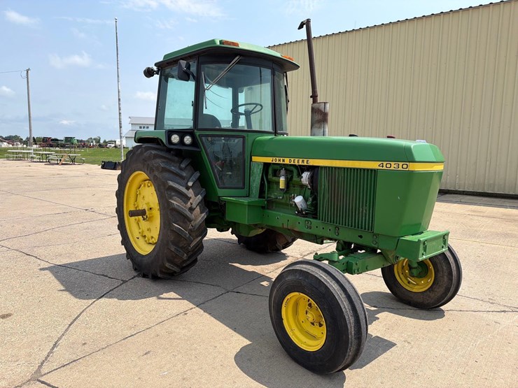 john-deere-4030-image-3