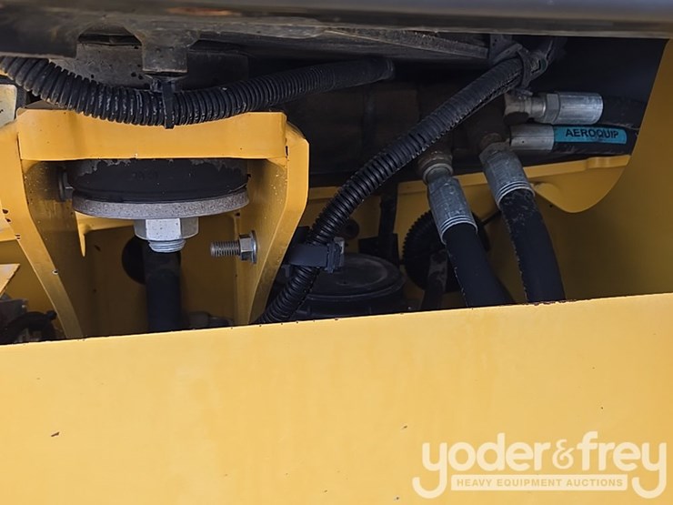 2012-deere-310sk-image-17