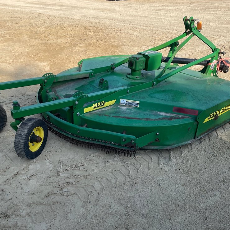 JOHN DEERE MX7