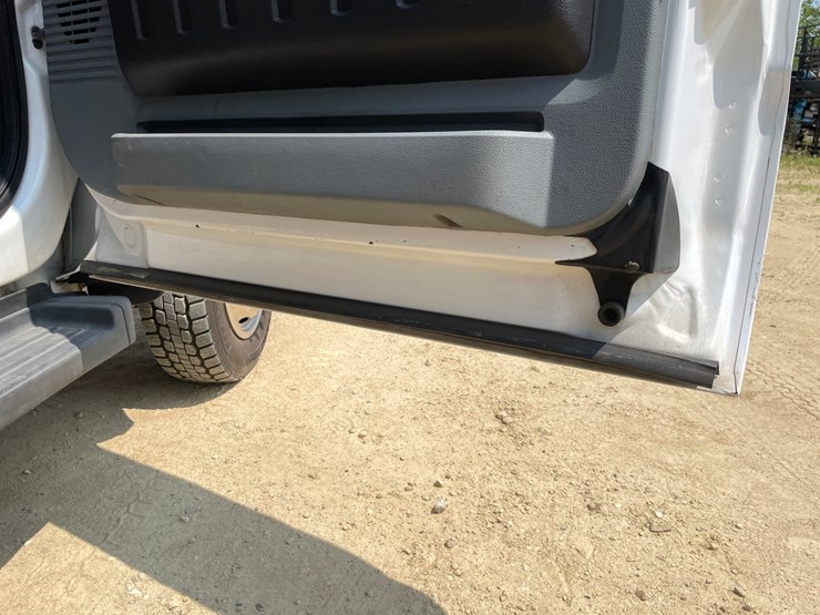 2015-ford-f550-image-30