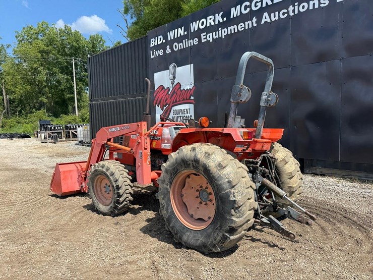 kubota-m5700-image-2