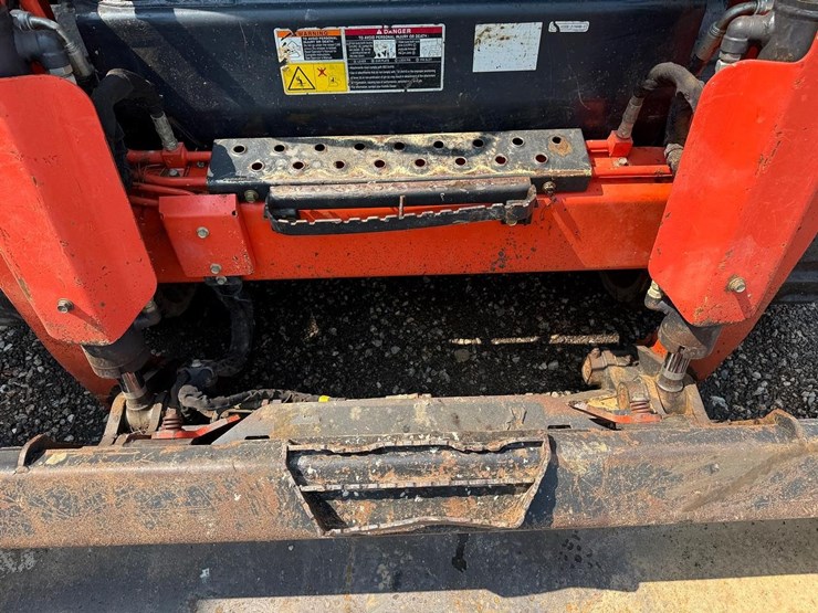 2024-kubota-svl97-2-image-10