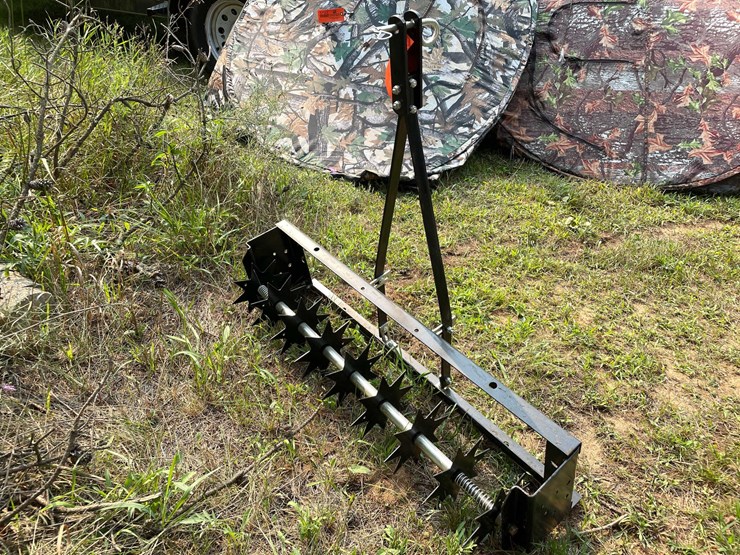 #5729-•-craftsman-tow-behind-aerator-image-2