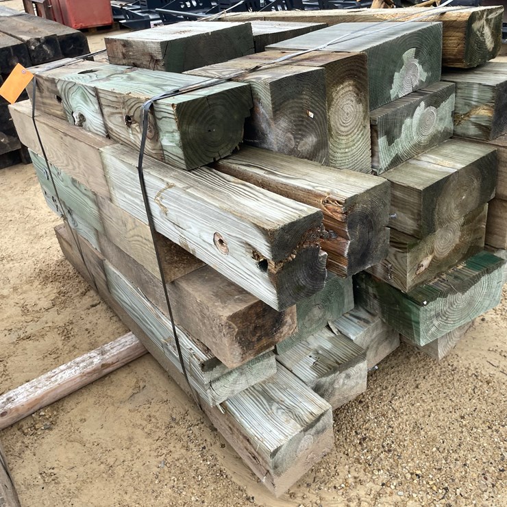 #3643 • Bundle of Used Guard Rail Posts