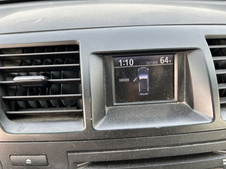 2010-toyota-highlander-image-25