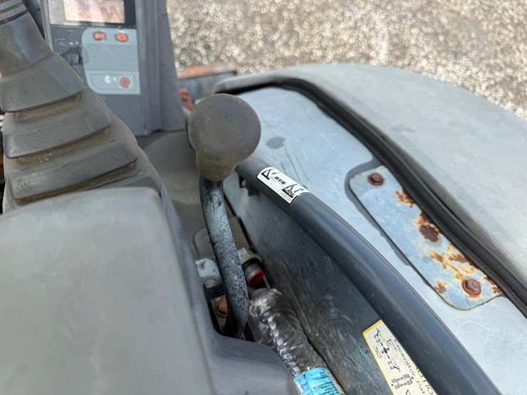 deere-35d-image-22