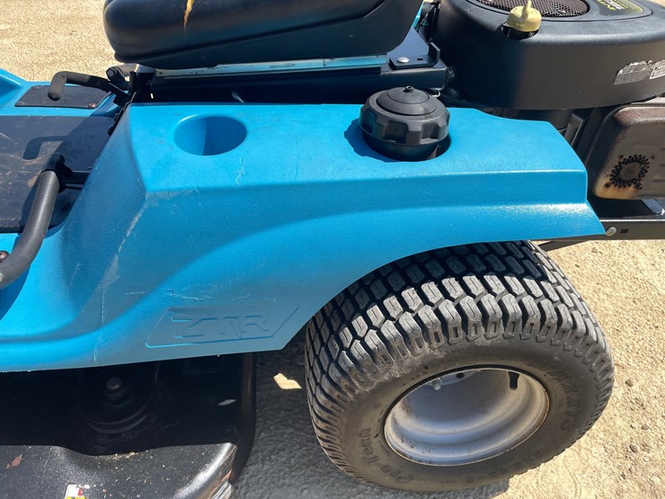 #1228-•-dixon-ztr-42"-zero-turn-lawnmower-image-13