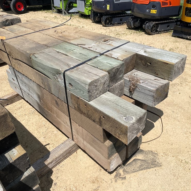 #3593 • Bundle of Used Guard Rail Posts