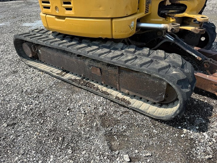 2008-caterpillar-305c-cr-image-10