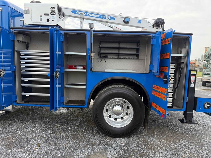 2025-kenworth-t280-image-31