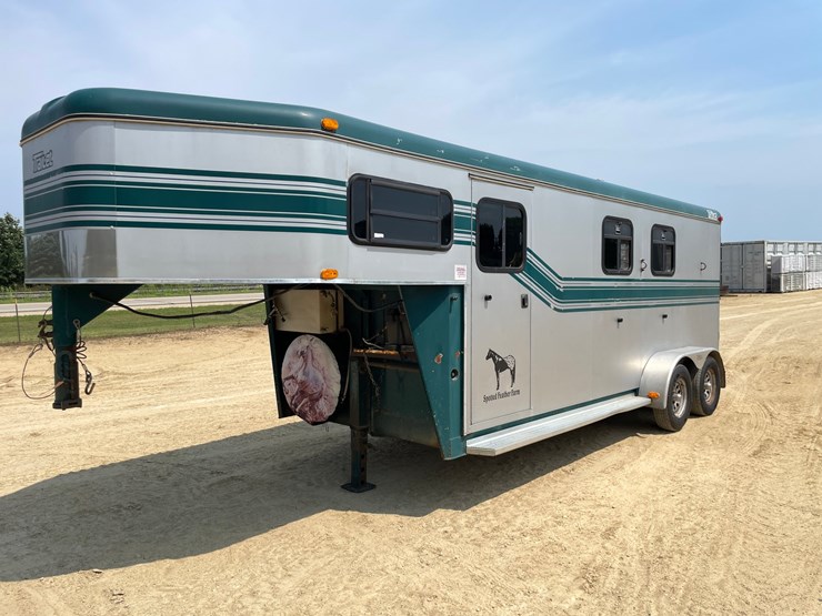 #103-•-1998-trailet-2-horse-trailer-with-overnight-package-(has-wi-title)-image-1