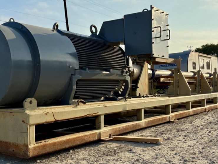 baker-h-pump-on-skid-with-electrospeed-powersource-image-10