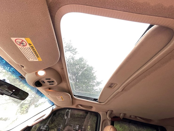 #5703-•-2004-king-ranch-ford-(has-wi-title)-image-81