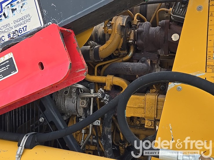 2014-deere-310sk-image-44