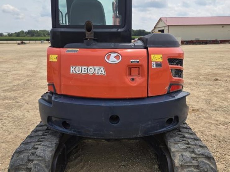 2020-kubota-u55-image-15